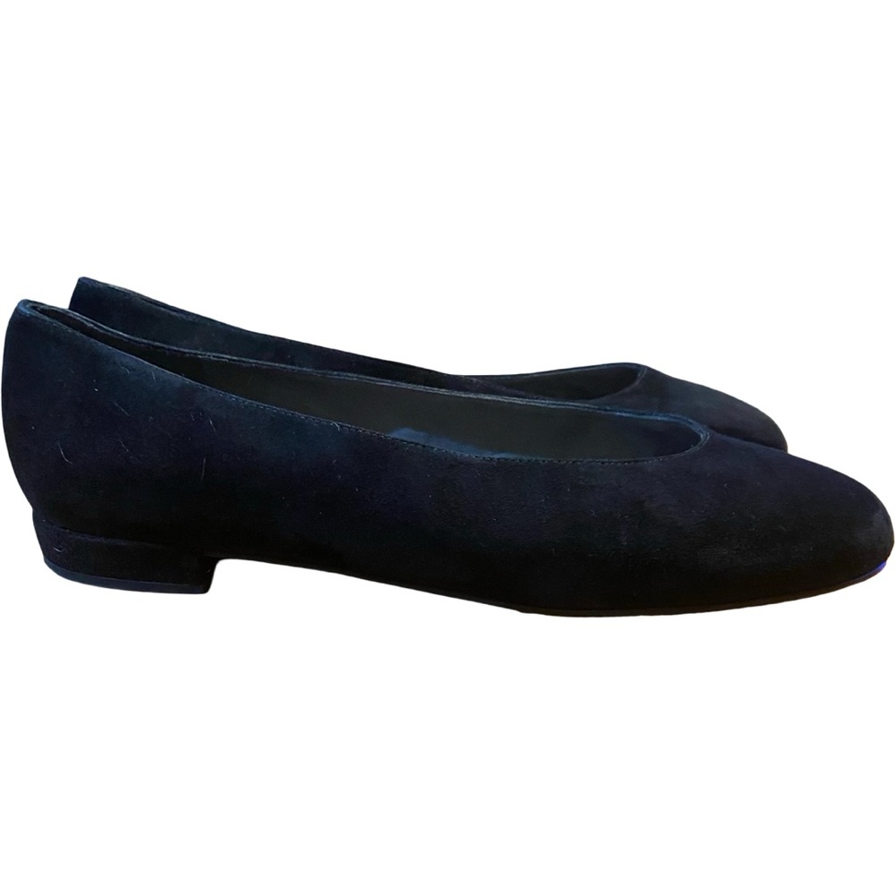 Stuart Weitzman Suede Flats. Euc - image 4